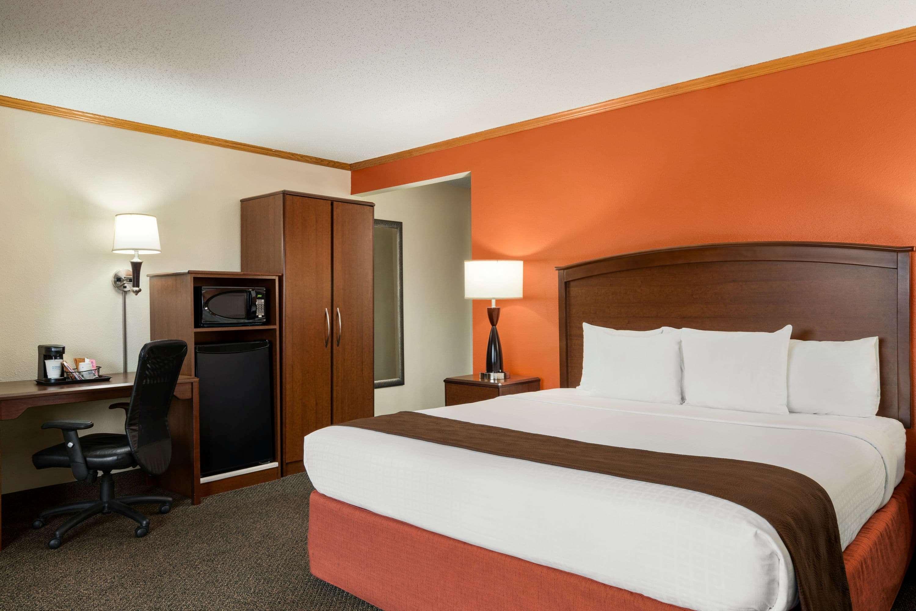 Americinn By Wyndham Virginia Ngoại thất bức ảnh